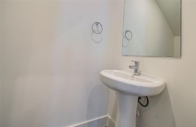 556 Janisch Road, Houston, TX 77018