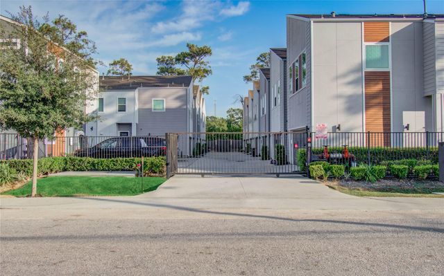 556 Janisch Road, Houston, TX 77018