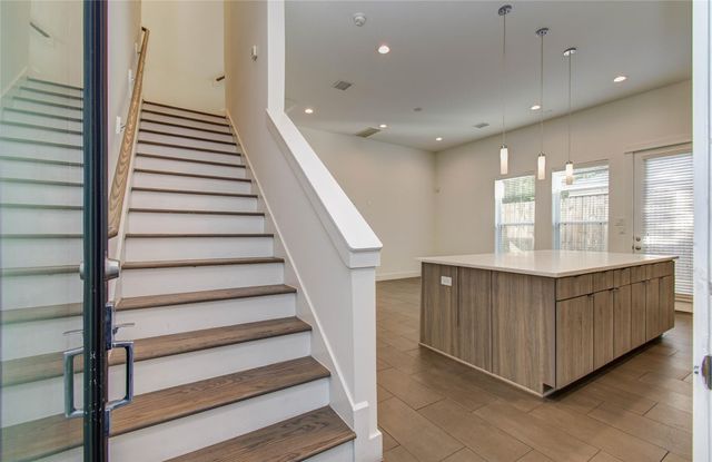 556 Janisch Road, Houston, TX 77018