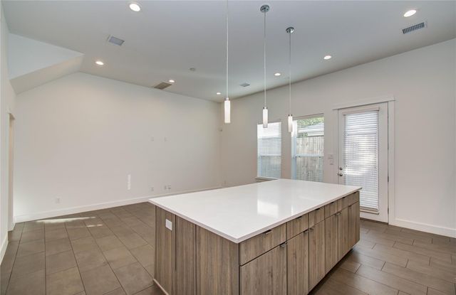 556 Janisch Road, Houston, TX 77018