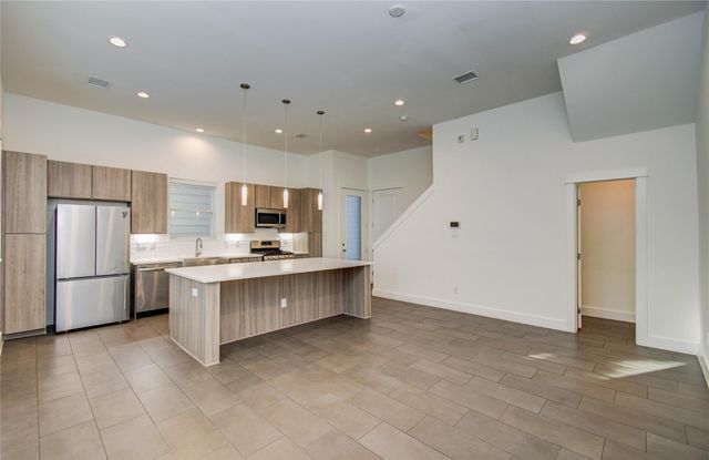 556 Janisch Road, Houston, TX 77018