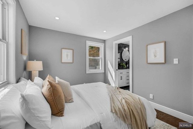 23 West Linden Avenue, Dumont, NJ 07628