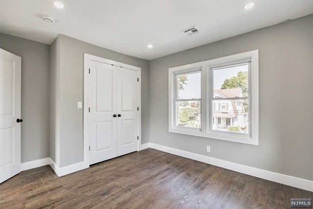 23 West Linden Avenue, Dumont, NJ 07628