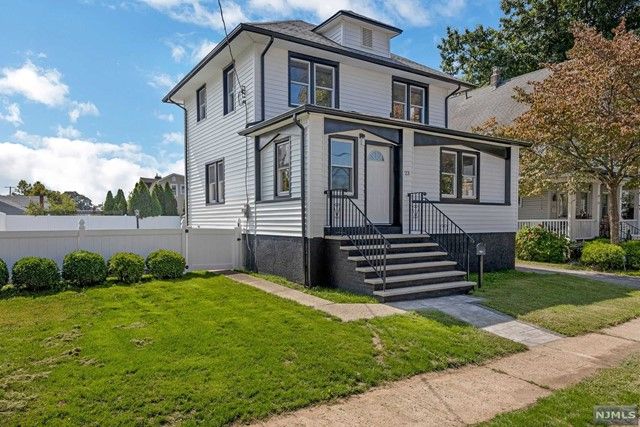 23 West Linden Avenue, Dumont, NJ 07628