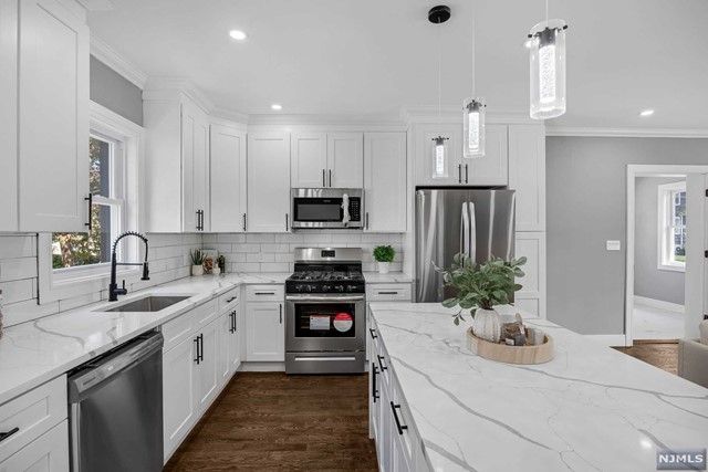 23 West Linden Avenue, Dumont, NJ 07628