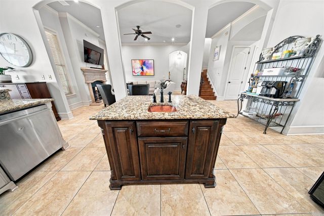 9217 Millers Pointe Ct, Sherwood, AR 72120
