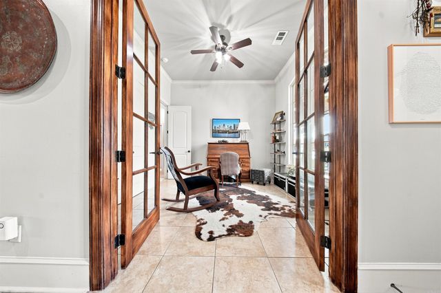 9217 Millers Pointe Ct, Sherwood, AR 72120