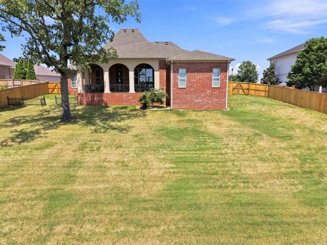9217 Millers Pointe Ct, Sherwood, AR 72120