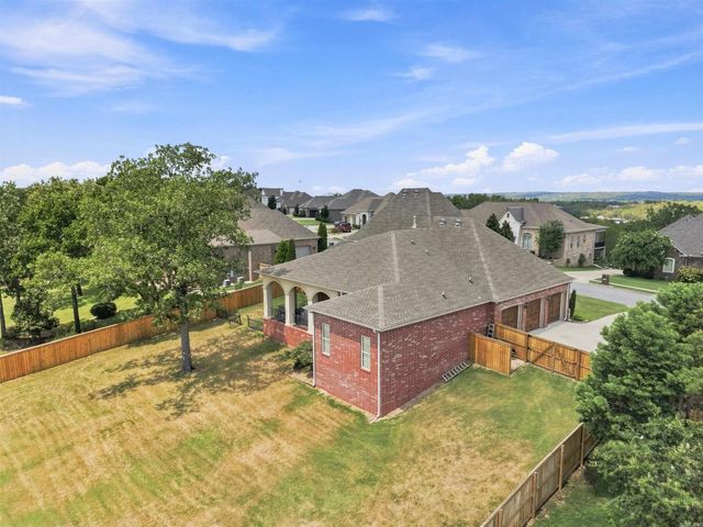 9217 Millers Pointe Ct, Sherwood, AR 72120