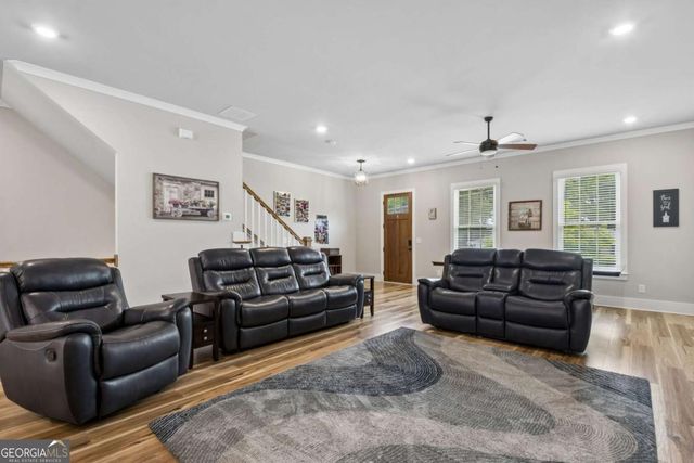 2155 Rail Yard Avenue, Grayson, GA 30017