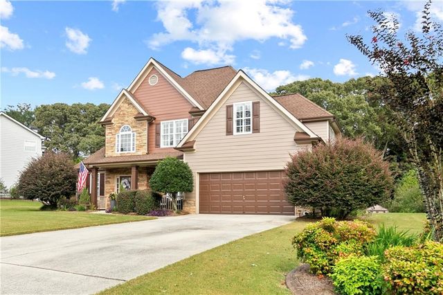 87 Country Club Court, Hiram, GA 30141