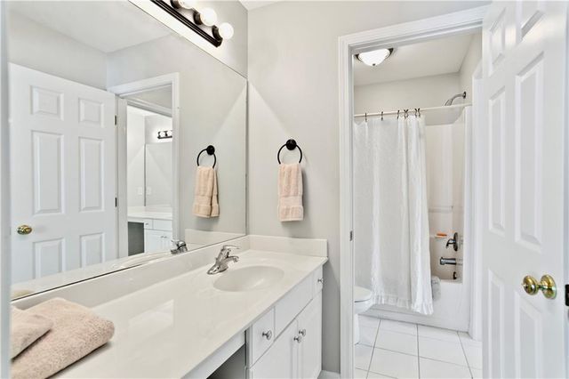 87 Country Club Court, Hiram, GA 30141