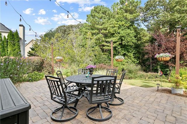 87 Country Club Court, Hiram, GA 30141