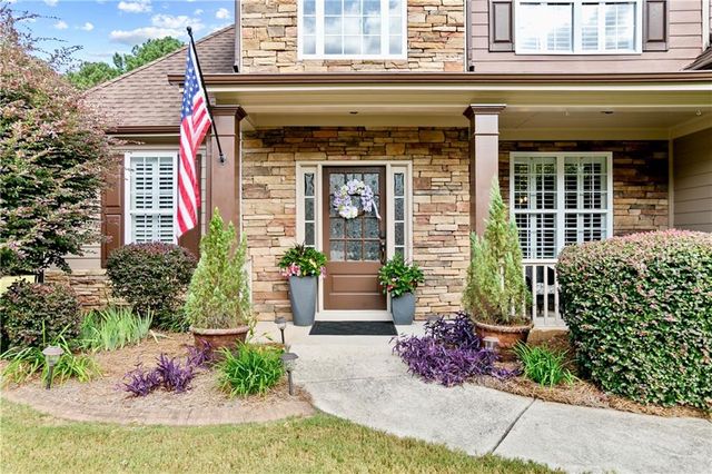87 Country Club Court, Hiram, GA 30141
