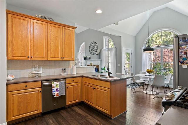 87 Country Club Court, Hiram, GA 30141
