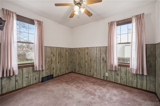 1230 98th Street, Niagara Falls, NY 14304