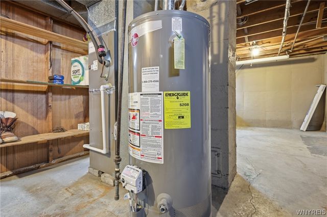 1230 98th Street, Niagara Falls, NY 14304