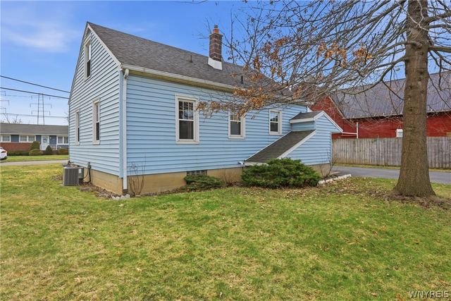 1230 98th Street, Niagara Falls, NY 14304