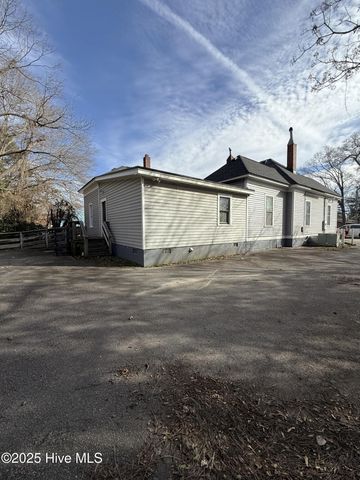 1004 Tarboro Street, Wilson, NC 27893