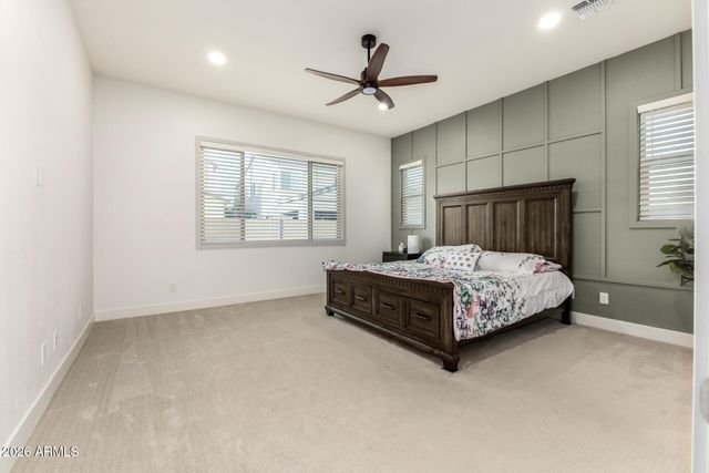 1326 E NARROWLEAF Drive, Gilbert, AZ 85298