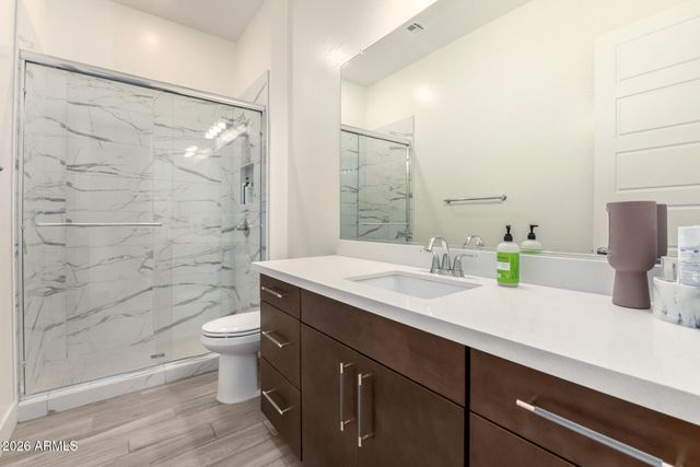 1326 E NARROWLEAF Drive, Gilbert, AZ 85298