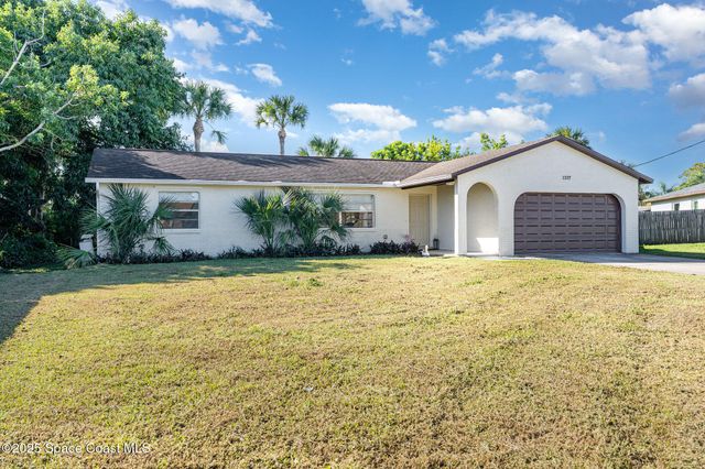 1337 Briarwood Court, Rockledge, FL 32955