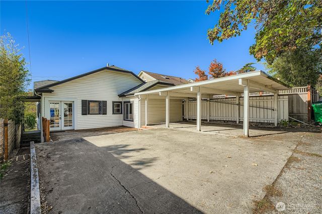 2834 30th Avenue S, Seattle, WA 98144