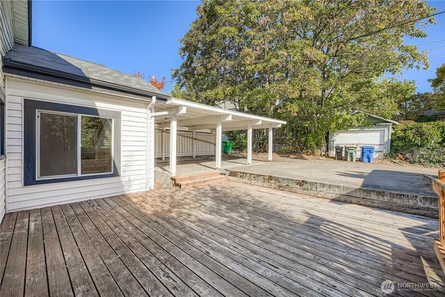 2834 30th Avenue S, Seattle, WA 98144