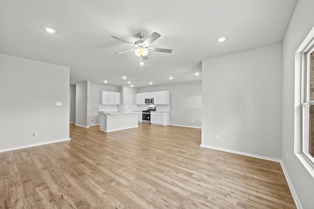 206 Rose Laurel Drive, Alvin, TX 77511