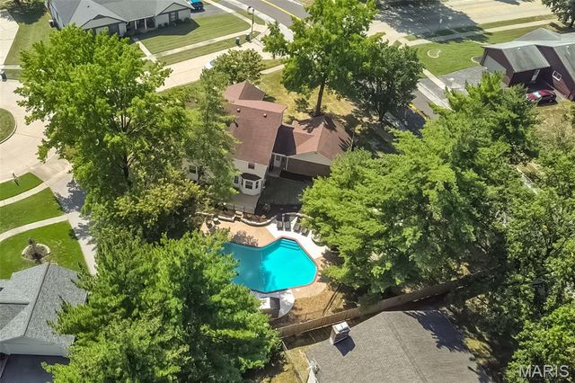 1372 White Road, Chesterfield, MO 63017
