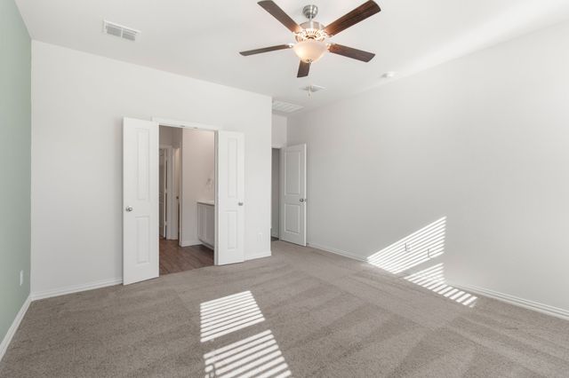 168 Chamberlain Drive, Fate, TX 75189