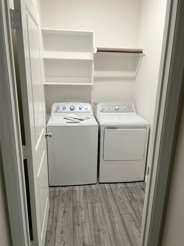 168 Chamberlain Drive, Fate, TX 75189