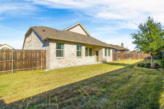 168 Chamberlain Drive, Fate, TX 75189