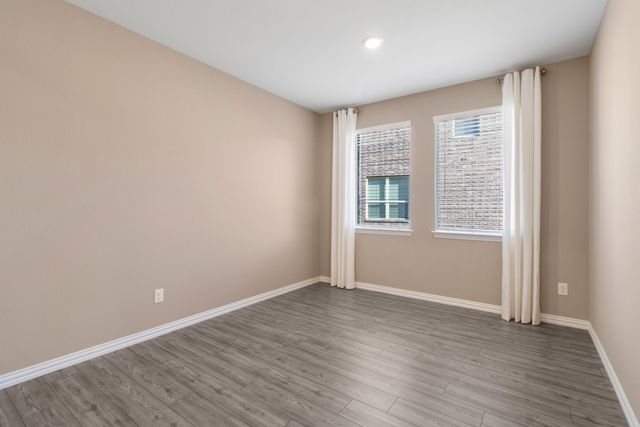 168 Chamberlain Drive, Fate, TX 75189