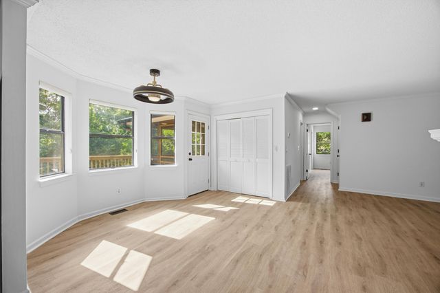 37 N Brent Drive, Ringgold, GA 30736