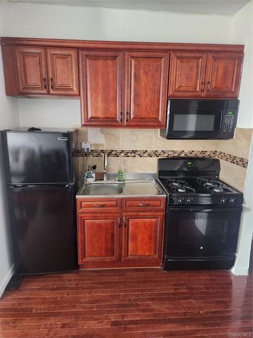 941 Jerome Avenue 8G, Bronx, NY 10452