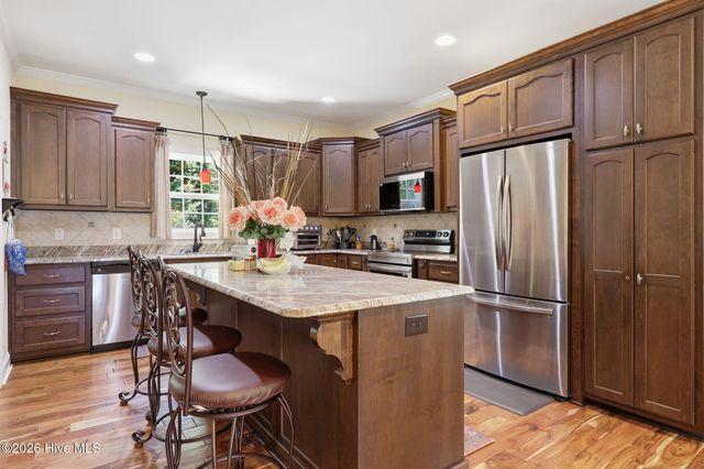 585 Burning Tree Road 10, Pinehurst, NC 28374