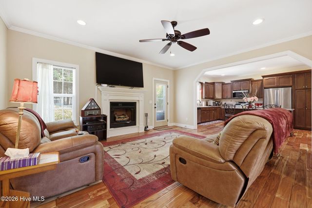 585 Burning Tree Road 10, Pinehurst, NC 28374