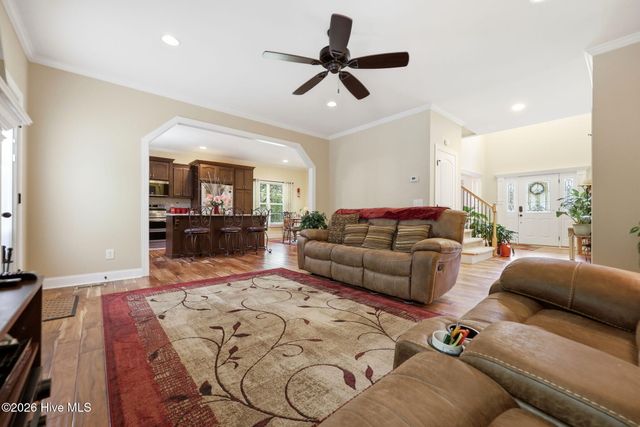 585 Burning Tree Road 10, Pinehurst, NC 28374