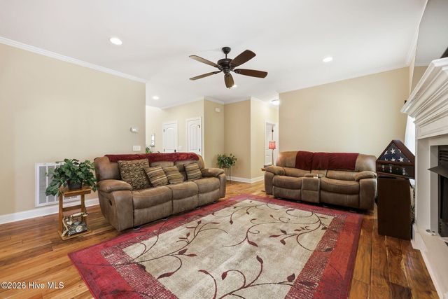 585 Burning Tree Road 10, Pinehurst, NC 28374
