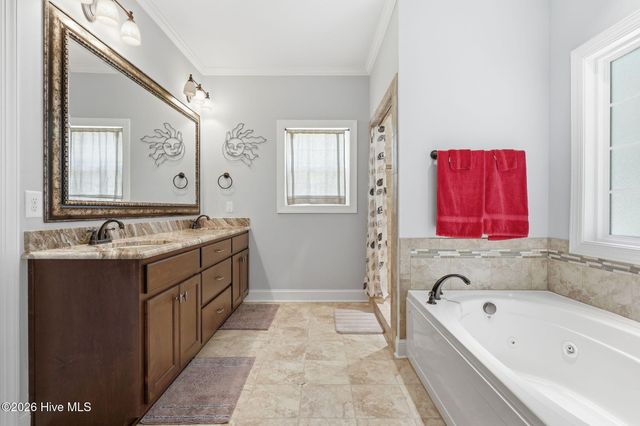 585 Burning Tree Road 10, Pinehurst, NC 28374