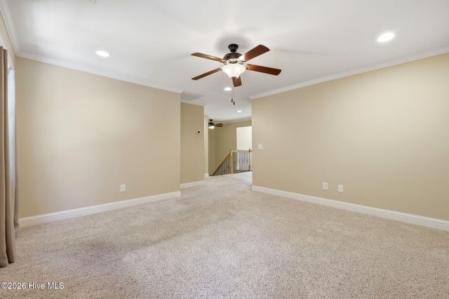 585 Burning Tree Road 10, Pinehurst, NC 28374
