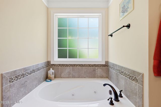 585 Burning Tree Road 10, Pinehurst, NC 28374