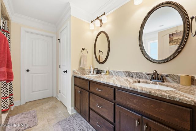 585 Burning Tree Road 10, Pinehurst, NC 28374