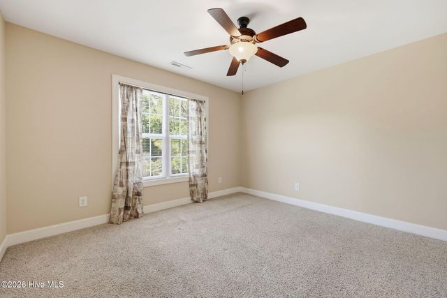 585 Burning Tree Road 10, Pinehurst, NC 28374
