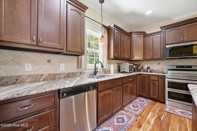 585 Burning Tree Road 10, Pinehurst, NC 28374