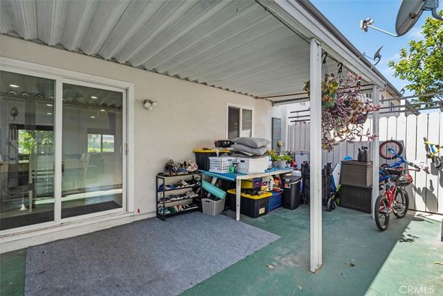 9675 Adams Avenue, Huntington Beach, CA 92646