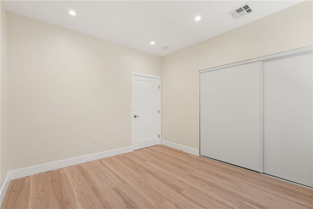 14924 Kittridge St, Van Nuys, CA 91405