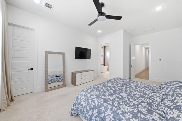 2108 Beall Street, Houston, TX 77008