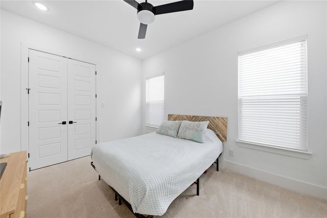 2108 Beall Street, Houston, TX 77008